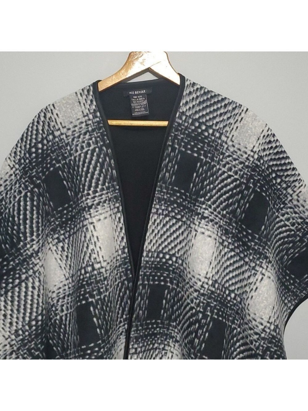 Cozy Ike Behar Wrap sweater women's one size cape black grey gray comfy wrap